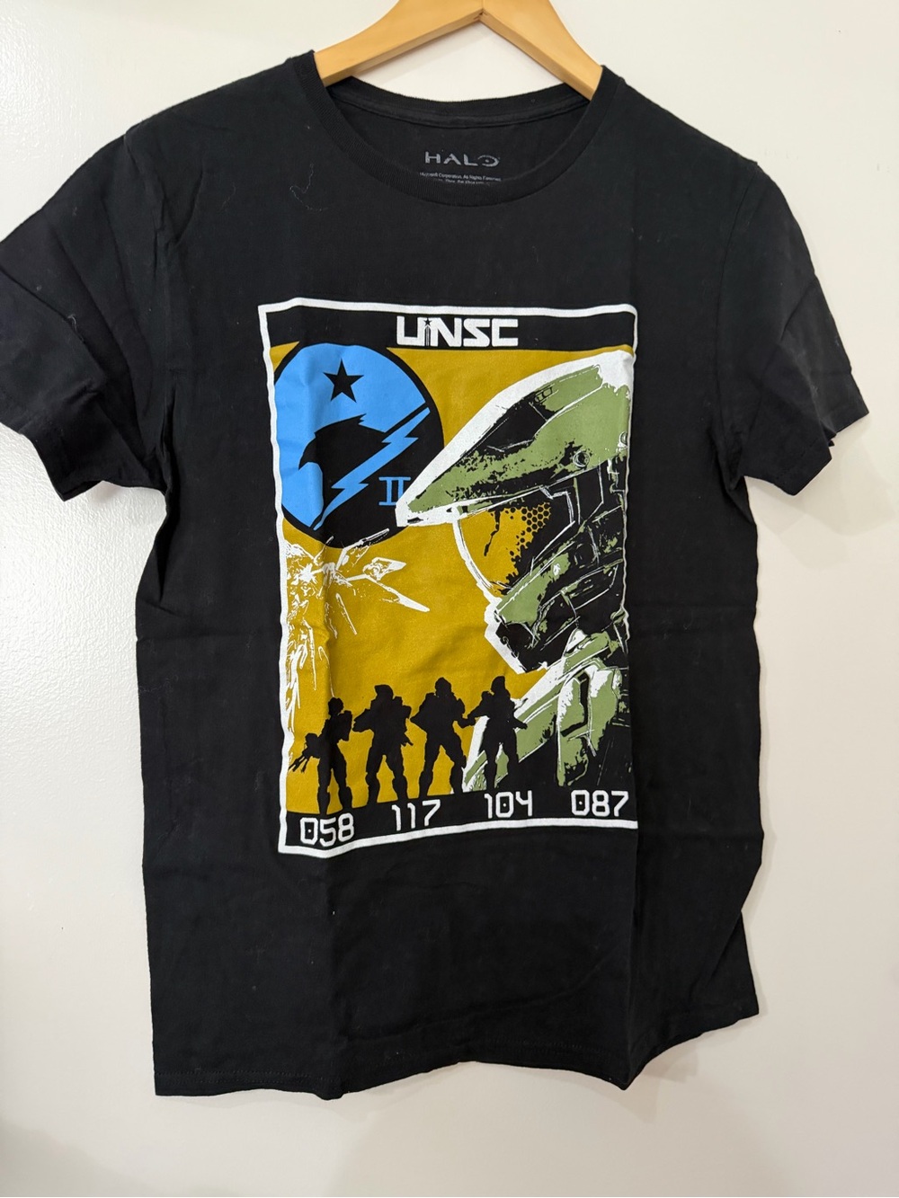 Halo Black Short-Sleeve Graphic Tee with Yellow, Blue & Green Print